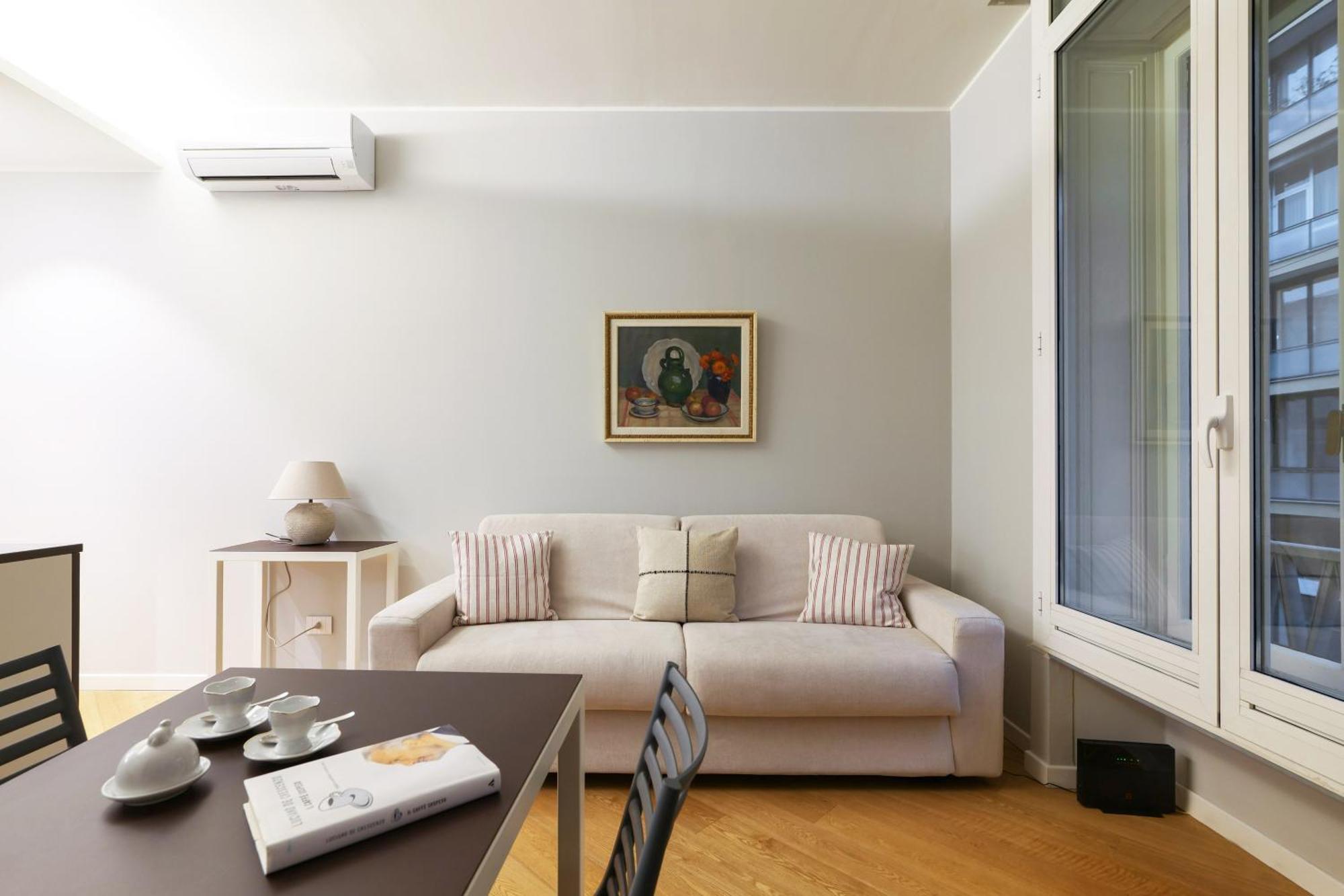 Contempora - Visconti Di Modrone Milano